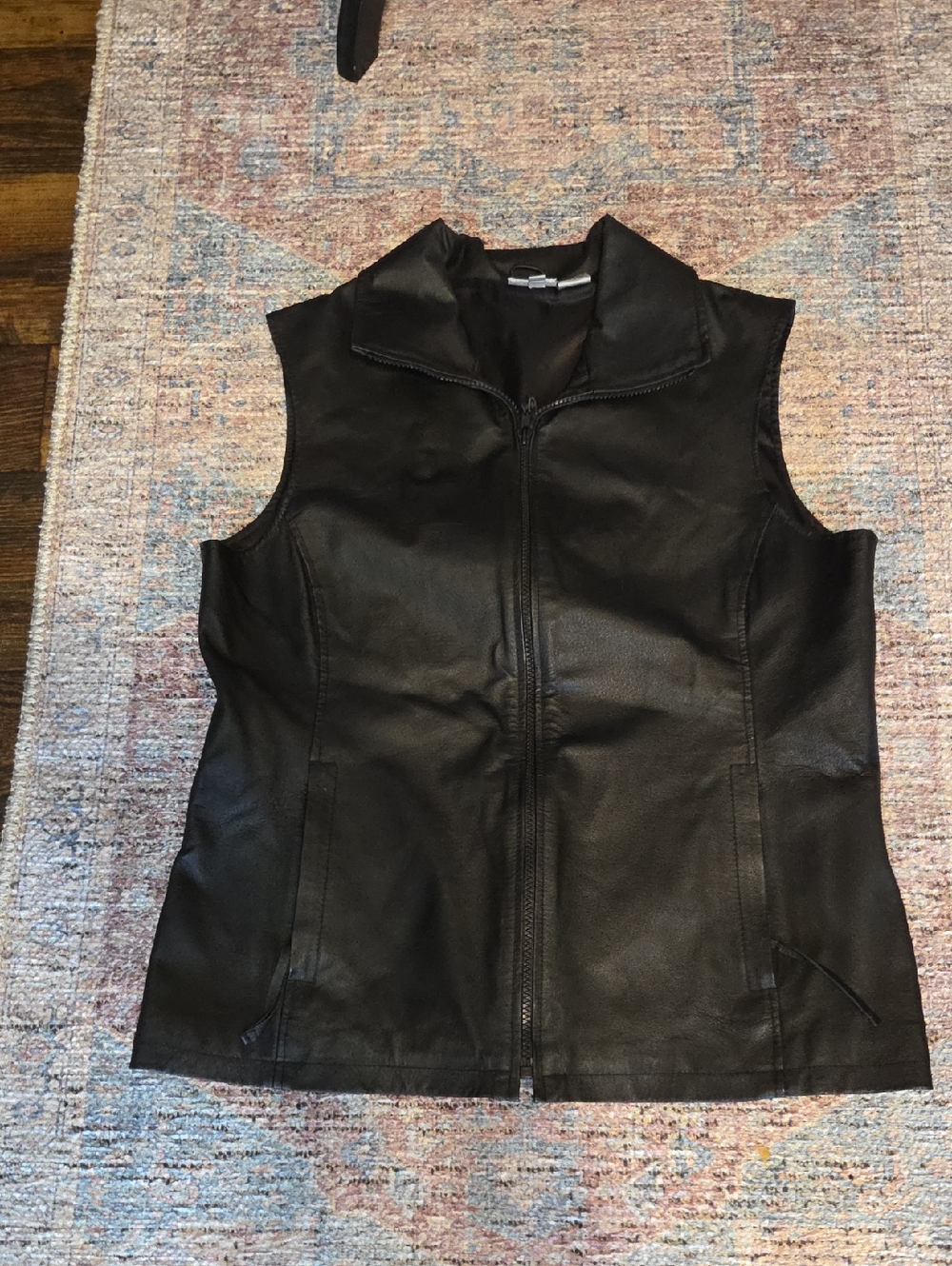 Sleeveless Black Leather Zip Vest for Women